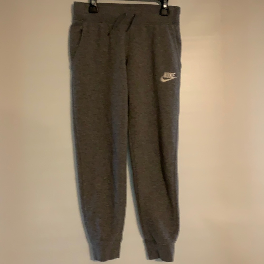 Boys’ Nike Sportswear Club Fleece Joggers